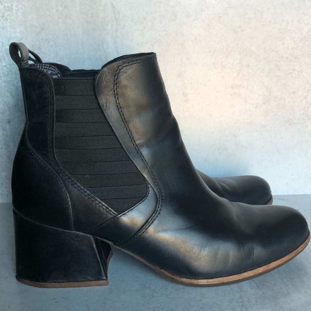 Kork-Ease Albin Leather Chelsea Ankle Boot Black 9